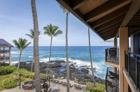 Oceanfront Penthouse with Loft